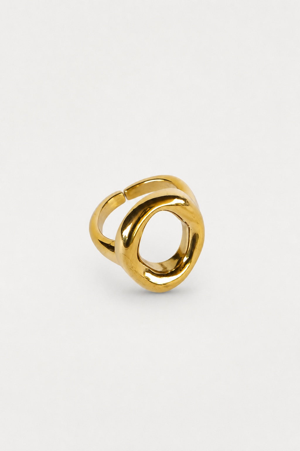 Iria Ring